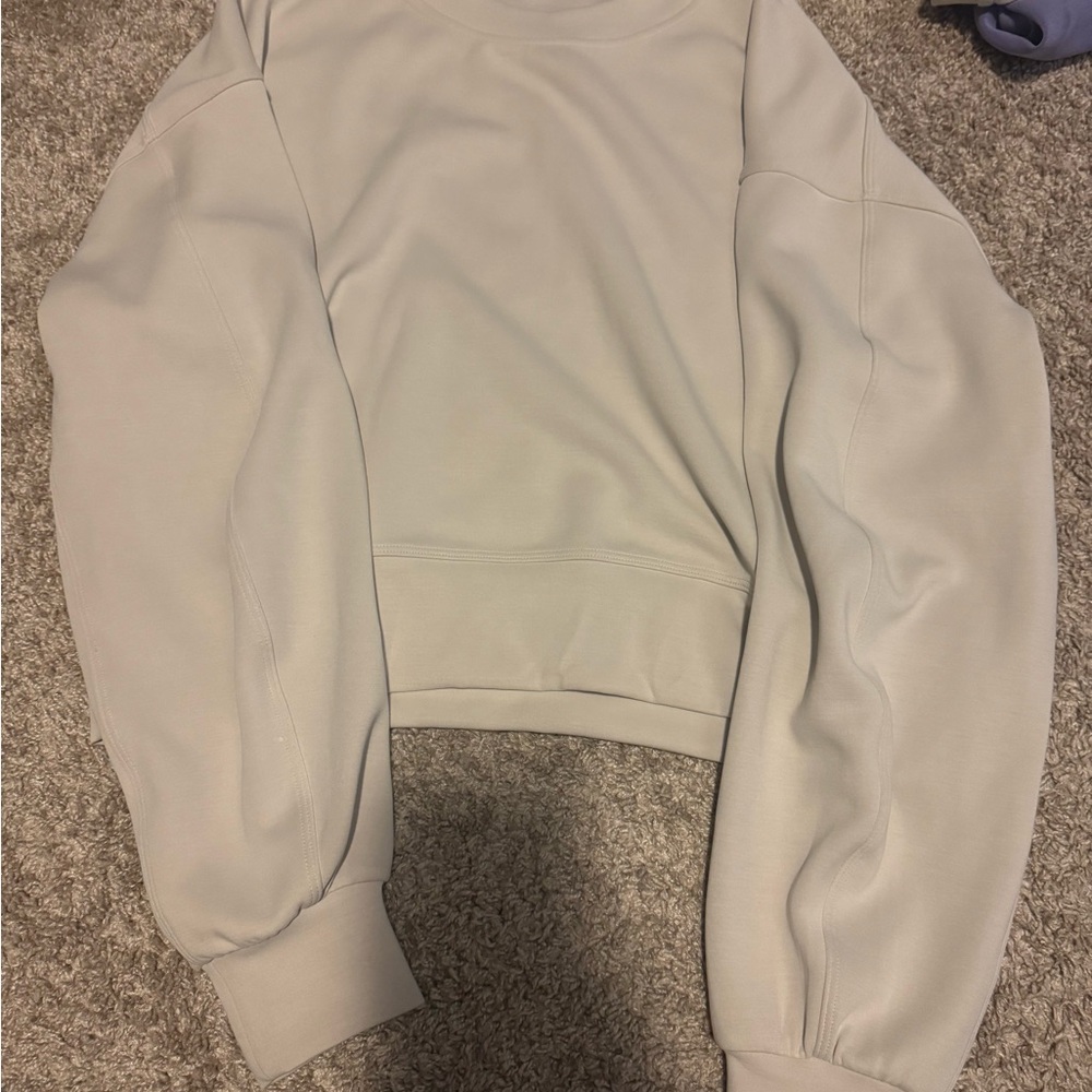 Lululemon Softstreme Cropped Crewneck